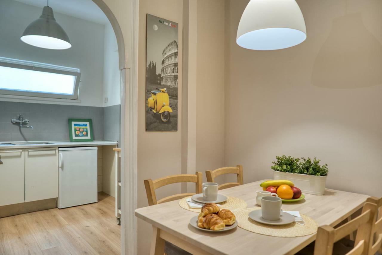 Domus Claudia Apartment Рим Екстериор снимка
